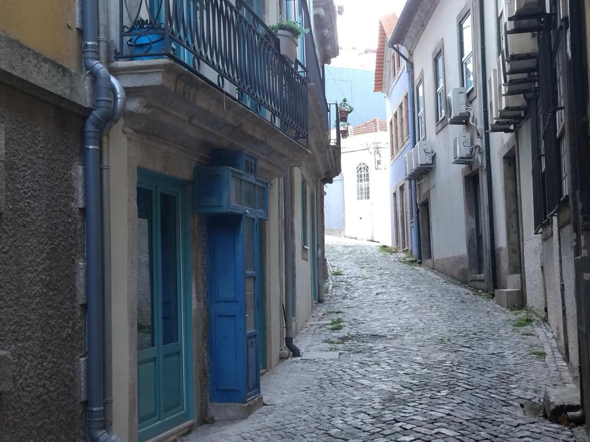 Cais Das Pedras Patio Apartment - With Washer And Dryer Machine Porto Luaran gambar