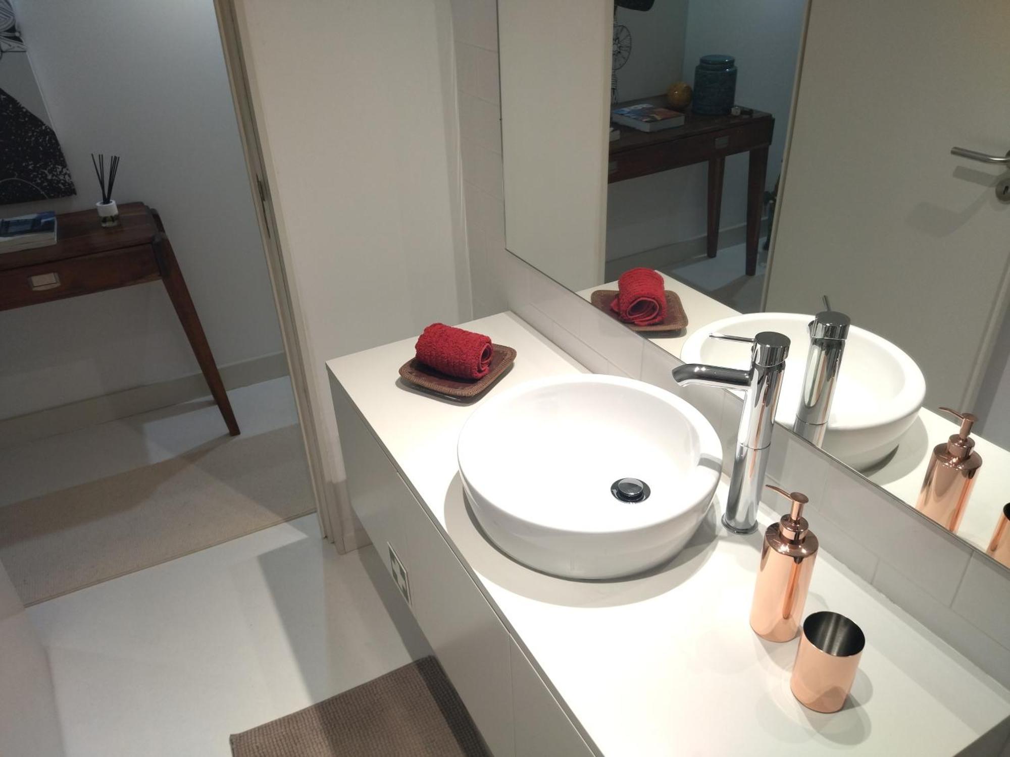 Cais Das Pedras Patio Apartment - With Washer And Dryer Machine Porto Luaran gambar