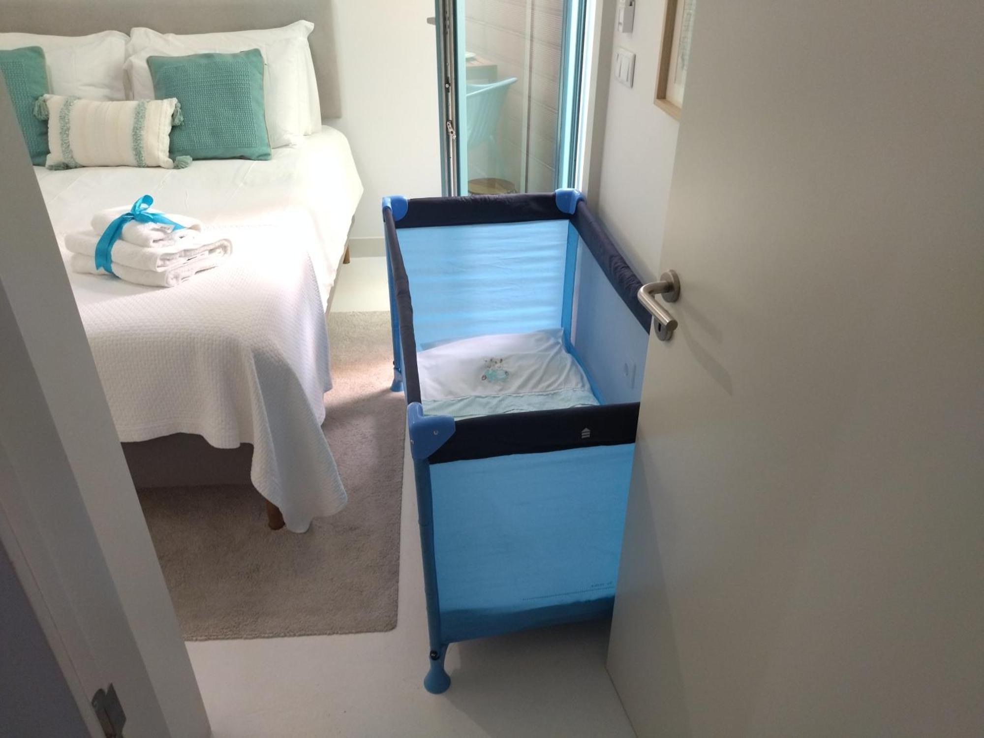 Cais Das Pedras Patio Apartment - With Washer And Dryer Machine Porto Luaran gambar