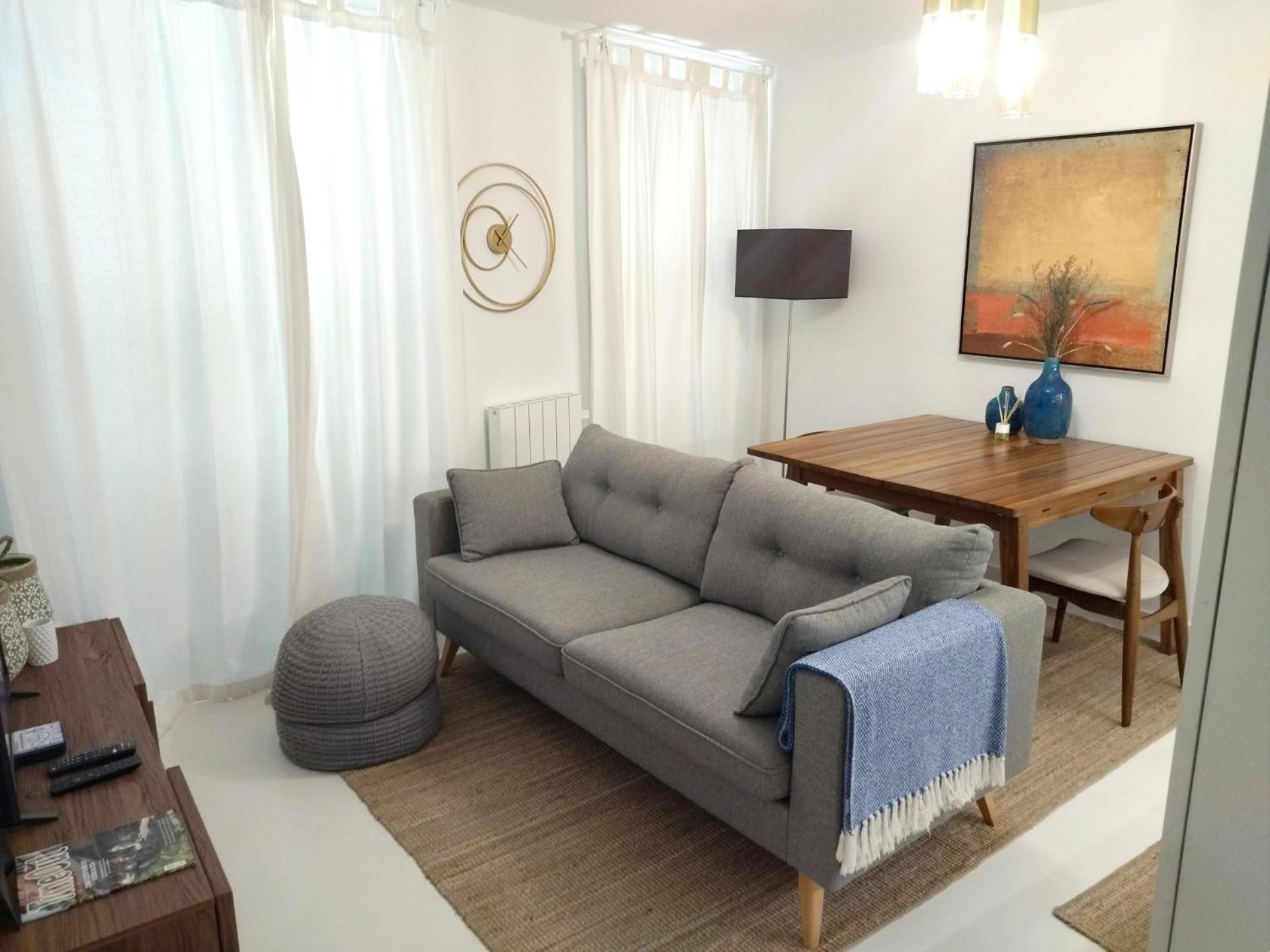 Cais Das Pedras Patio Apartment - With Washer And Dryer Machine Porto Luaran gambar