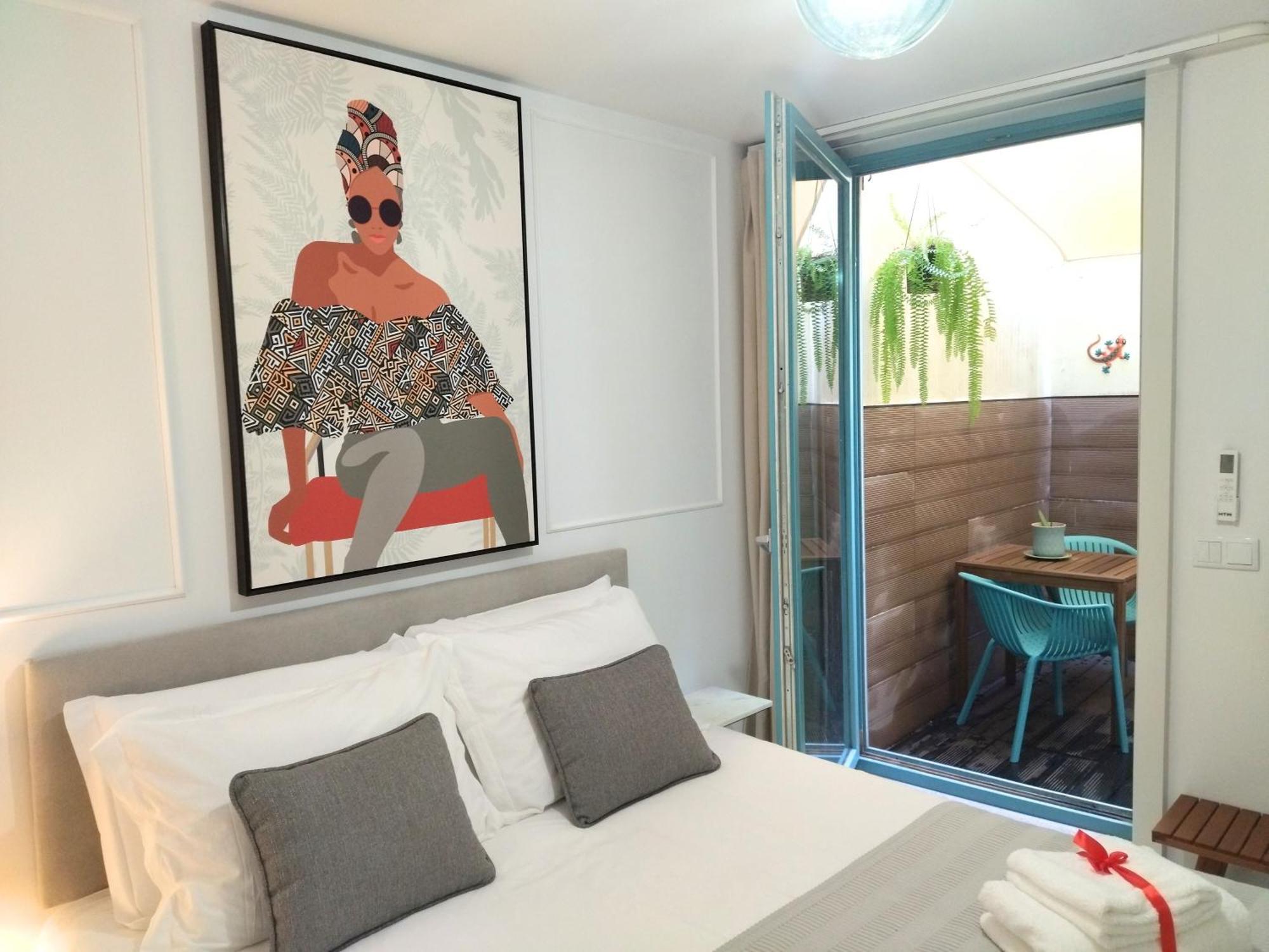 Cais Das Pedras Patio Apartment - With Washer And Dryer Machine Porto Luaran gambar