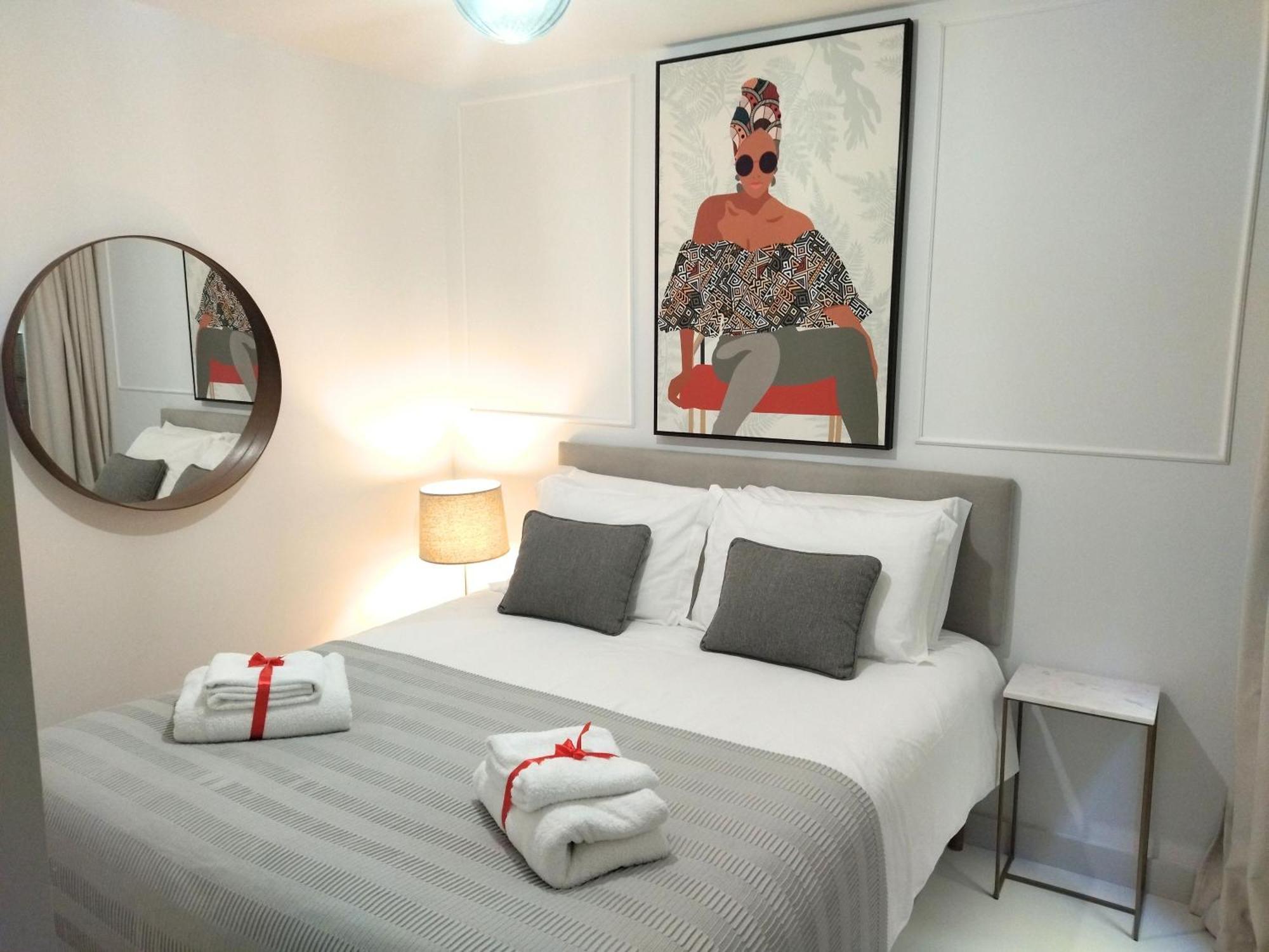 Cais Das Pedras Patio Apartment - With Washer And Dryer Machine Porto Luaran gambar